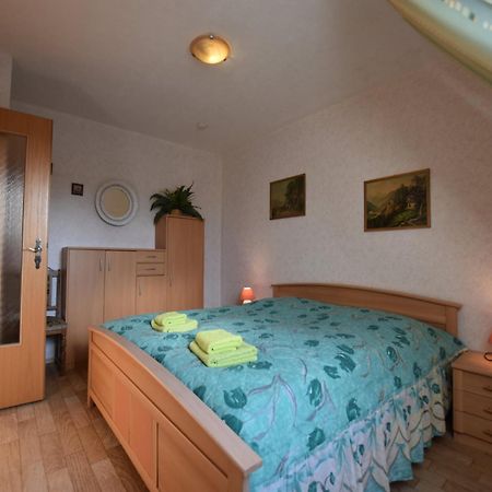 Snug Apartment In Kr Pelin Germany Klein Nienhagen Extérieur photo